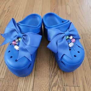 Akira Blue Platform Mules with Bow and Gem Accents Size 11